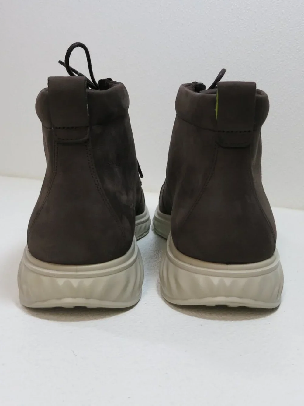 Ecco Shock Thru ST-1 Leather Comfort Casual Chukka Boots Shoes Mens sz 47 13